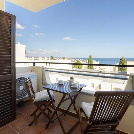 Alta Vista Sea View *